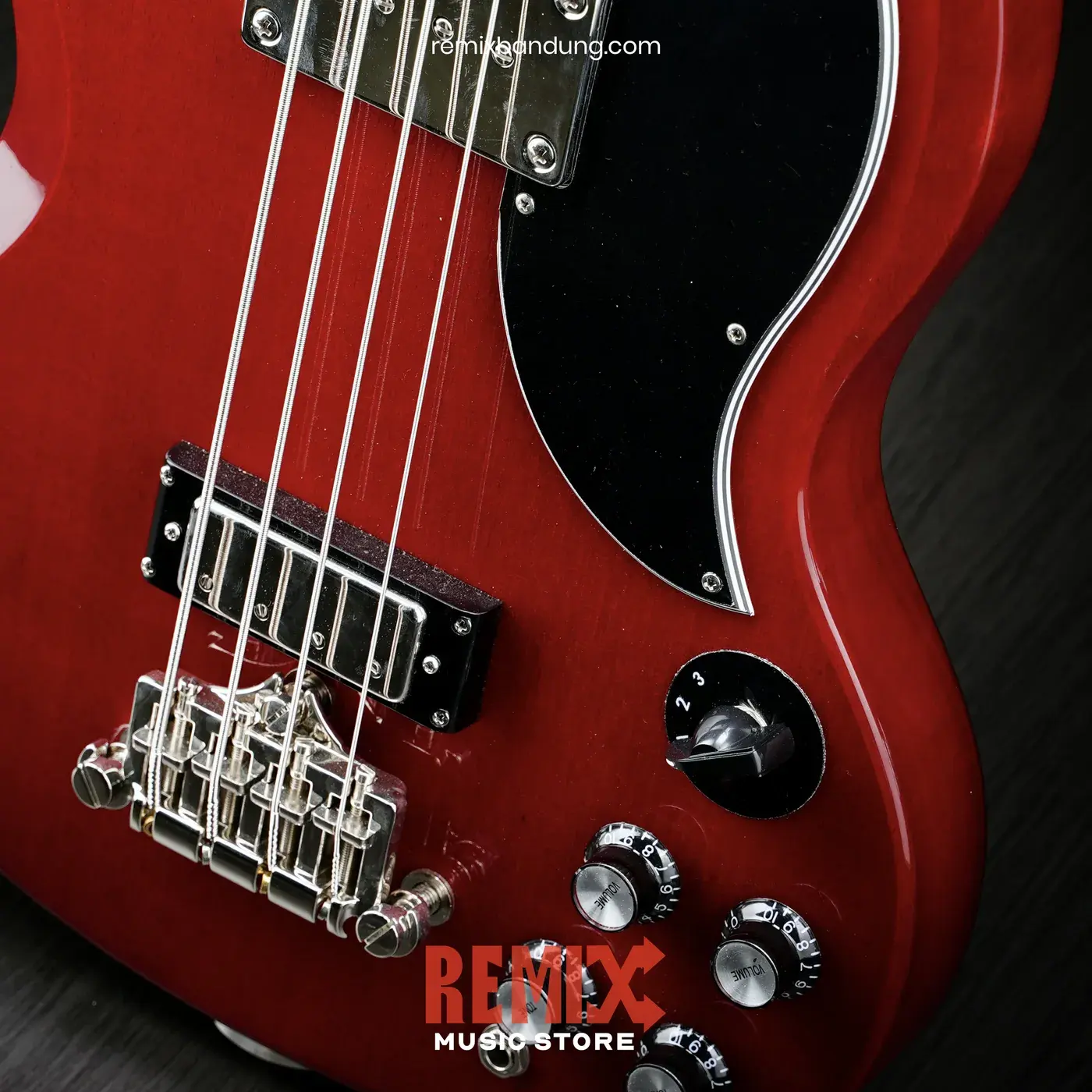 Epiphone EB3 Cherry
